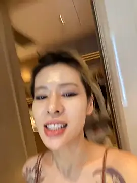 Sunflower-77 live sex cam