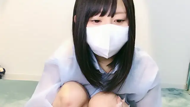 YUTSU_KI live sex cam