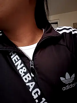 Bonny_Klote live sex cam