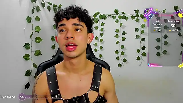 Noah_milleer live sex cam