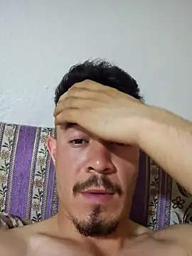 Paploesco026 live sex cam