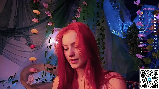 GildedKitten's cam snapshot