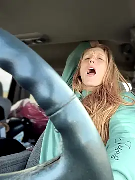 GoldenFlameGoddess's cam snapshot