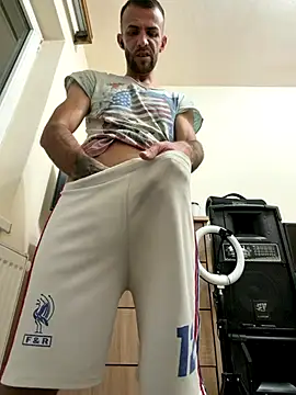 sexyman1936 live sex cam