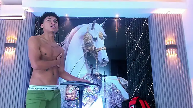 _Gods_of_Olympus_'s cam snapshot