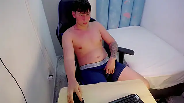 d_moneyy_'s cam snapshot