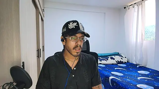 naitt_'s cam snapshot