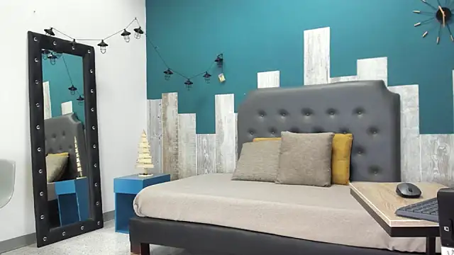 brian_tattoo's cam snapshot