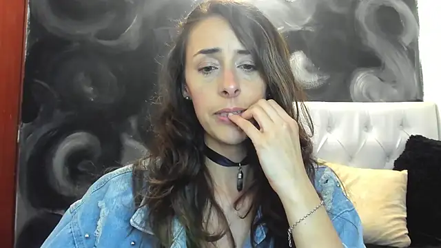 ScarletKings's cam snapshot