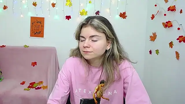 TinaRedly live sex cam