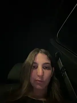 DoriDeluxe66 live sex cam