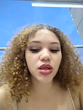 SirenRouge_69's cam snapshot