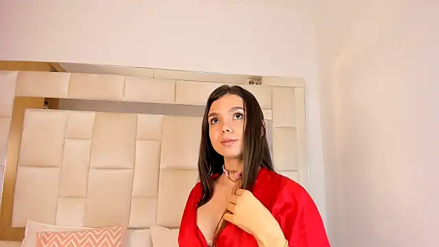 isabella_gomez11's web cam