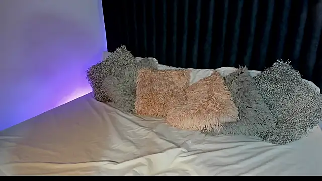 SilvanaCortes's cam snapshot