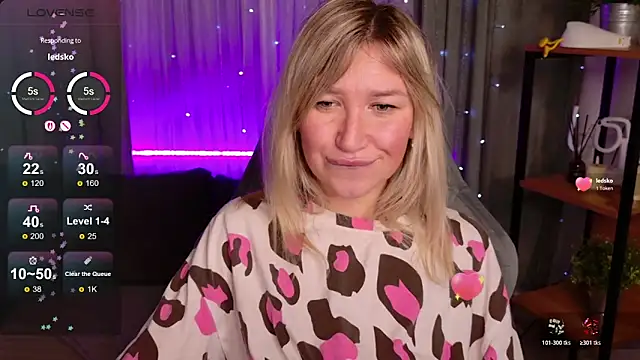 MilaBott's cam snapshot