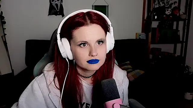 Della_Ideal's cam snapshot