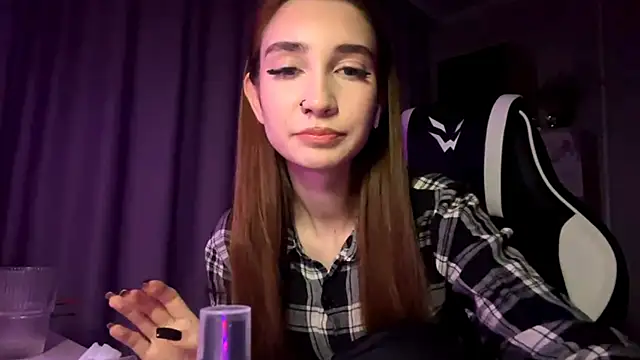 HollyPaw's cam snapshot