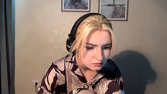 Cindi_Jacobs's cam snapshot