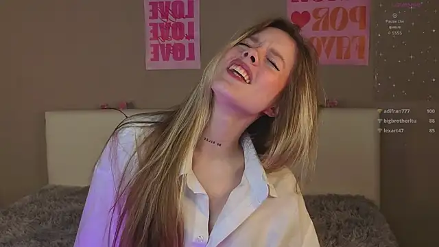 TiffinyMergist's cam snapshot