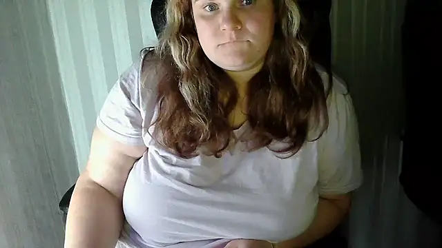 HarmonyKareraa's cam snapshot