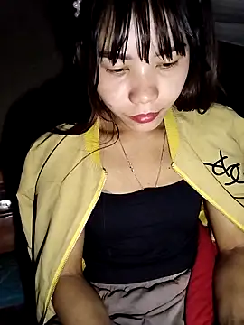 gugu0022 live sex cam