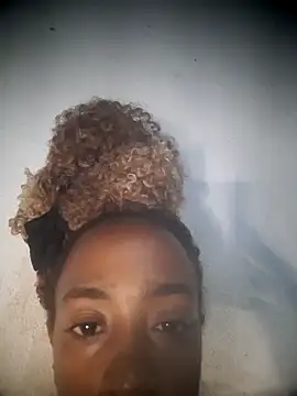 garota10's cam snapshot