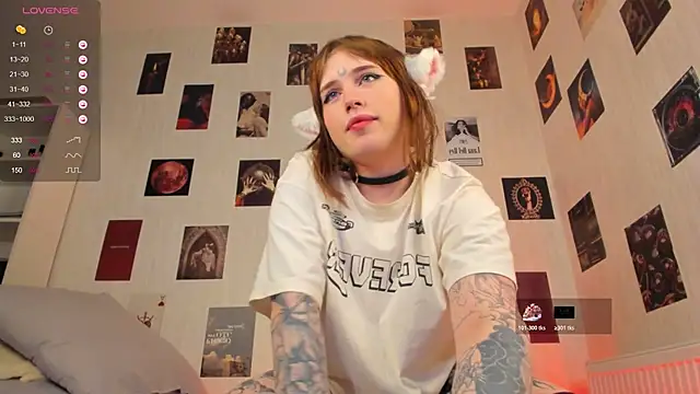 Alice_moonshard live sex cam