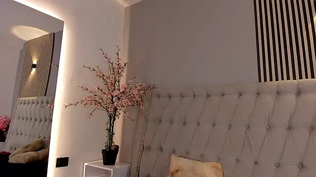 MikaelSlow live sex cam