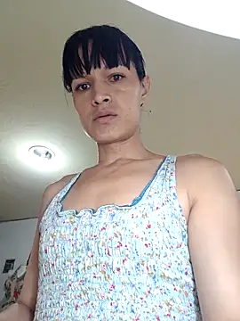 PaulinaLondra2 live sex cam