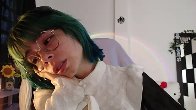 YUKII-UWU's cam snapshot