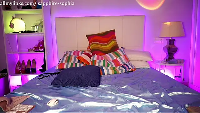 Sophia_Sapphire live sex cam