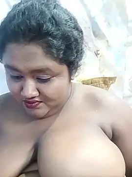 horny_diana's cam snapshot