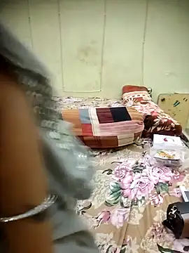 Snaya-baby's cam snapshot