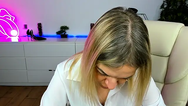 Anna_Snows's cam snapshot