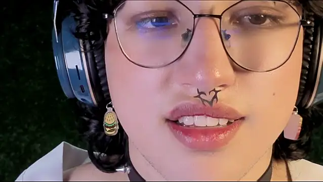 -BlueOpal-'s cam snapshot