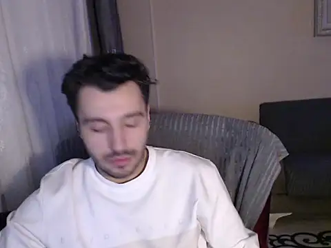 handsomeee04 live sex cam