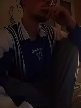 elias_milo's cam snapshot