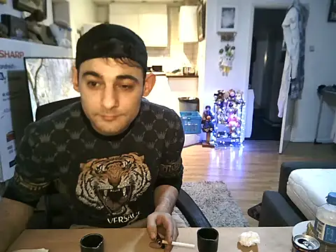 mihaimichael's cam snapshot