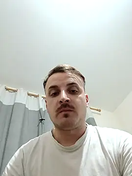 Levarboy's cam snapshot