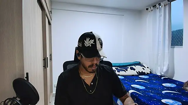 naitt_'s cam snapshot