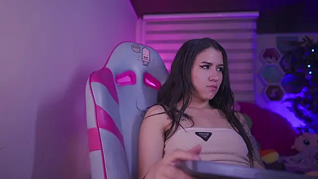 _chloe_moons_ live sex cam