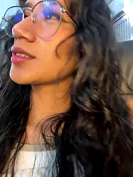 KaitlynLoveCam live sex cam