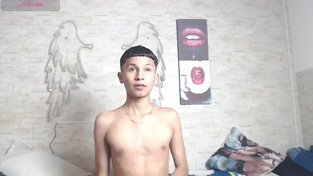 axel_milo_kairo_and_noa live sex cam