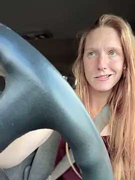 GoldenFlameGoddess live sex cam