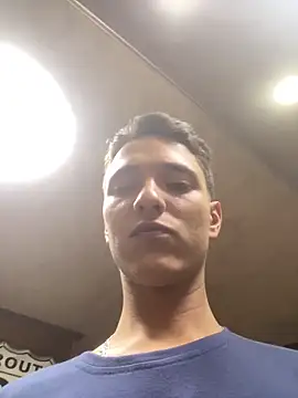 Scastrillon live sex cam