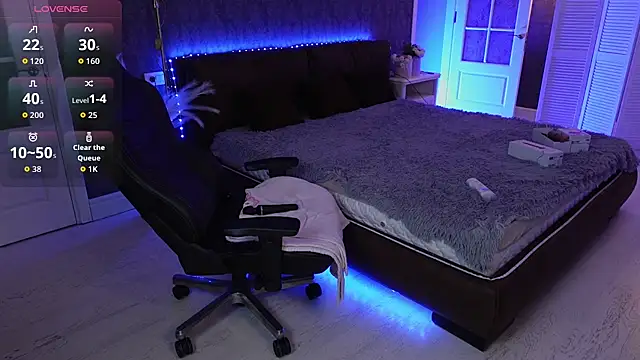 KittiLiza live sex cam