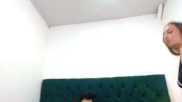 Ariatnaanddilan live sex cam