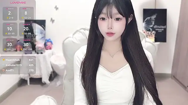 -EEBABY live sex cam