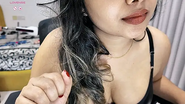 _neesha_414_ live sex cam