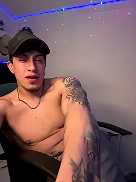 strongboy_'s cam snapshot